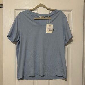 NWT Gant Light Blue V-Neck T-shirt Size XL